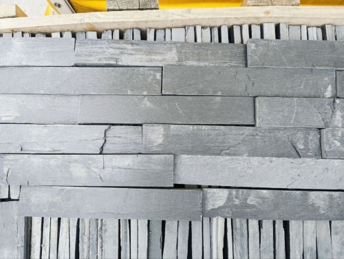 Плитка чёрная из натурального камня фасадная 30 см * 5 см, толщина 7 мм -30 мм купить в Радужном