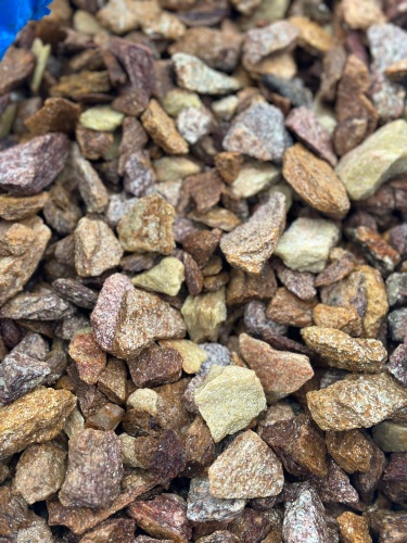 Златолит персиковый декоративная каменная крошка купить в Радужном