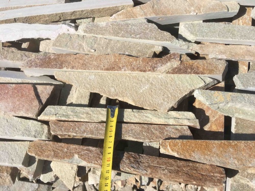 Горбушка златолит золотистый для облицовки купить в Радужном