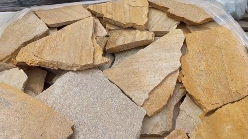 Плитняк златолит жёлтый для цоколя купить в Радужном