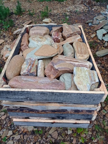 Златолит жёлтый, жёлто-зелёный глыбки и валуны для ланшафтного дизайна купить в Радужном