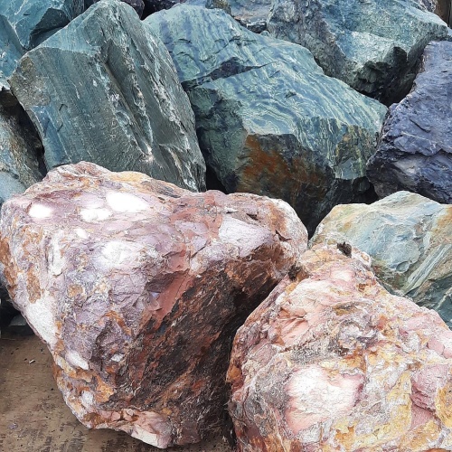 Ландшафтные глыбы красно-фиолетовые 200-1000 килограмм купить в Радужном