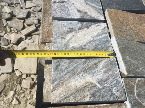 Плитка пилёная златолит Уральский для цоколя, отмостки купить в Радужном